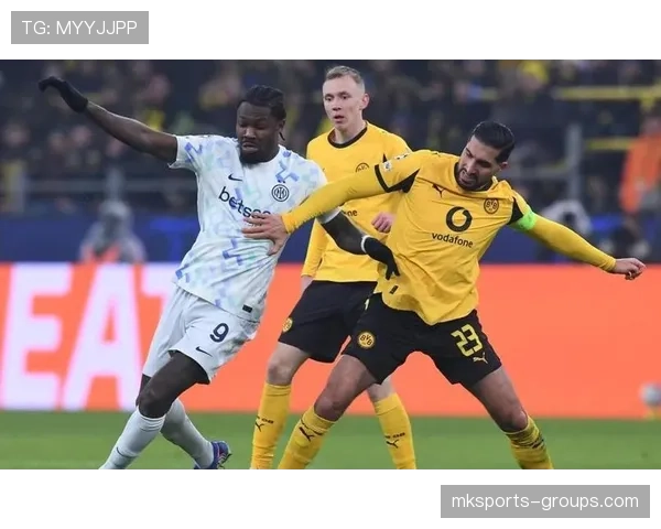 多特关键战表现波动影响球队竞争格局稳定性承压